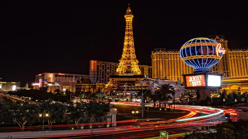 J88 khuyến mãi: Top Game Nổ Hũ Hay Nhất 2026 - Casino Trực Tuyến Uy Tín | las vegas,  eiffel tower,  buildings,  architecture,  illuminated,  city lights,  motion blur,  long exposure,  casino,  city,  cityscape,  downtown,  night,  gambling,  hotel,  usa,  night photography,  las vegas,  las vegas,  las vegas,  las vegas,  las vegas,  casino,  casino,  hotel